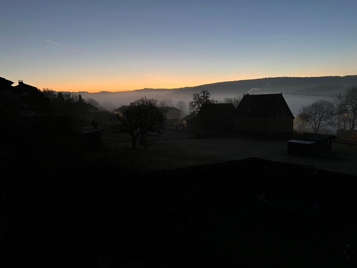Wohnung Mit Panoramablick Gerolstein Exterior foto